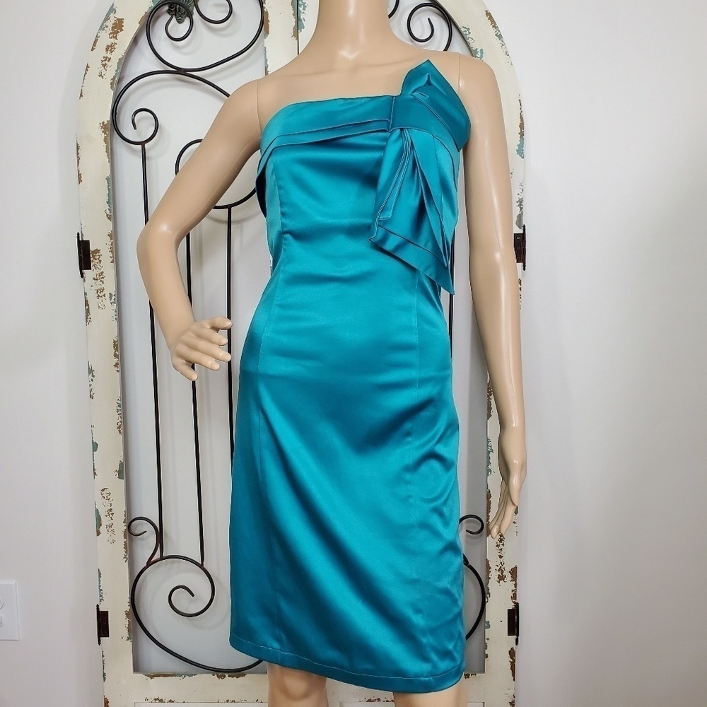 Quiz strapless dress size 4 (UK8)
